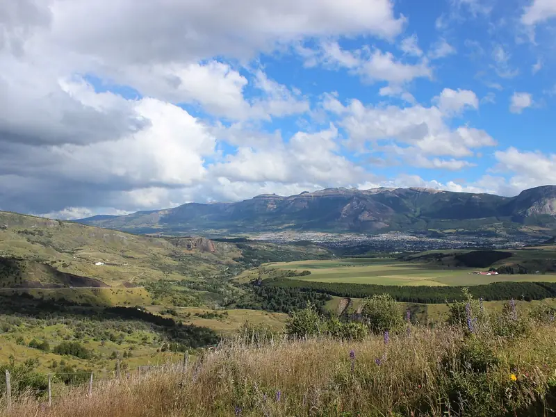 Valle de Coyhaique y cordillera, en la Región de Aysén